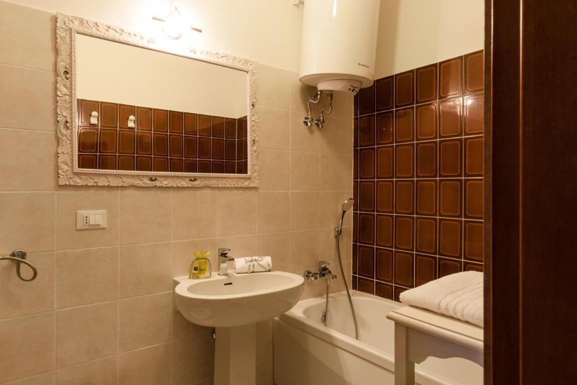 Residenze Etruria Aparthotel San Vincenzo Ngoại thất bức ảnh
