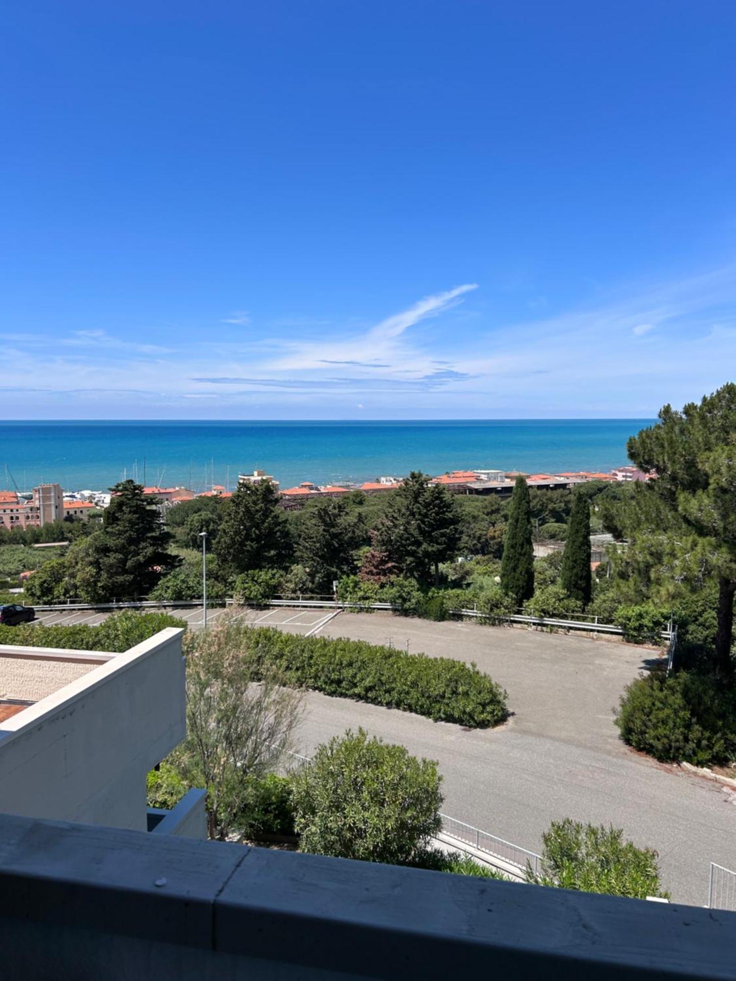 Residenze Etruria Aparthotel San Vincenzo Ngoại thất bức ảnh