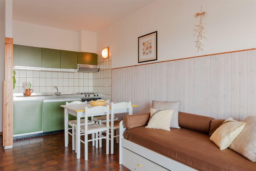 Residenze Etruria Aparthotel San Vincenzo Ngoại thất bức ảnh
